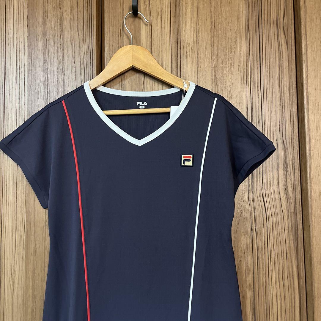新品FILA テニスウェア ワンピース サイズM ¥15180 新品FILA テニスウェア ワンピース サイズM ¥15180 ウェア
