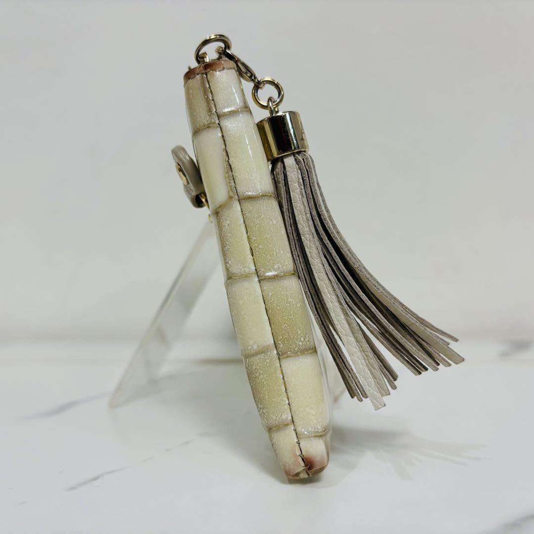 美品✨ATAO　リモヴィトロ　クリスマス限定　スノーホワイト　長財布 美品 アタオ 長財布 L字 リモ ヴィトロ スノーホワイト