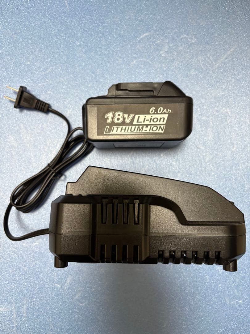 マキタ18V 充電式ハンマドリル HR244Dと充電器-バッテリーMakita HRDEVELOPMENT_JP