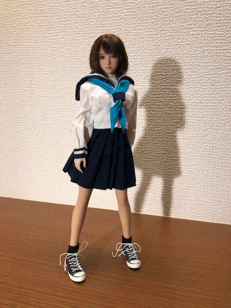 素体とセーラー服など セット目立った傷や汚れなし