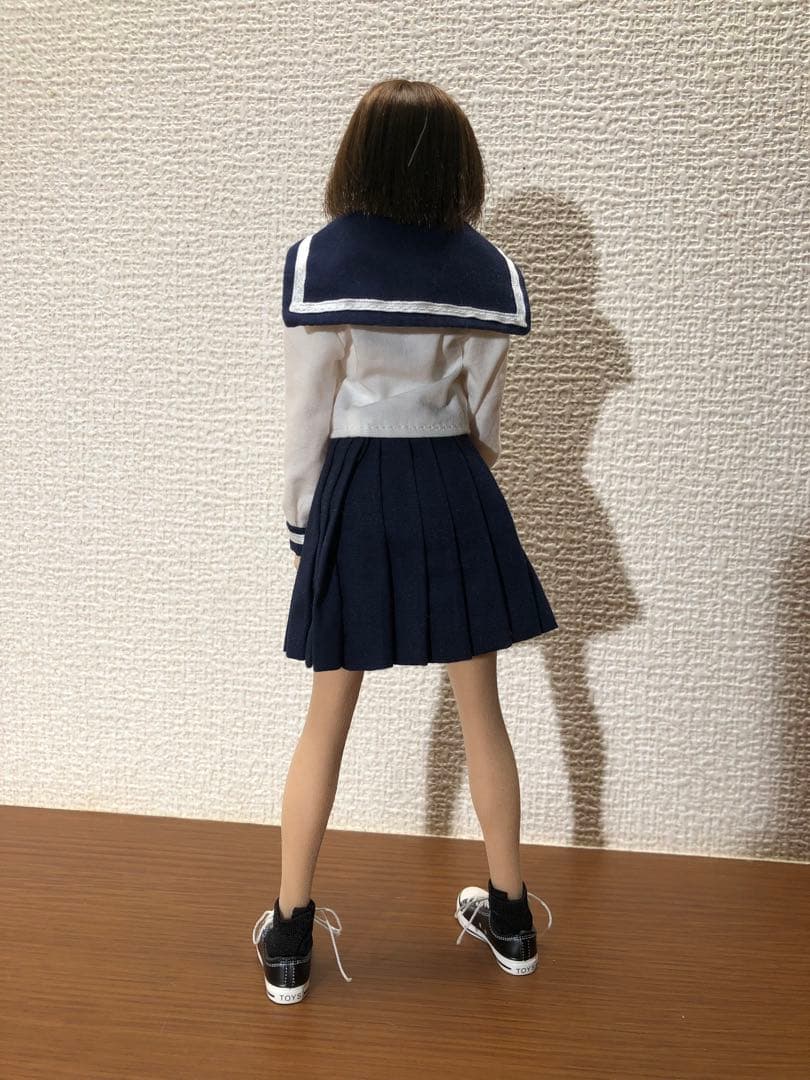 1|6 素体とセーラー服など