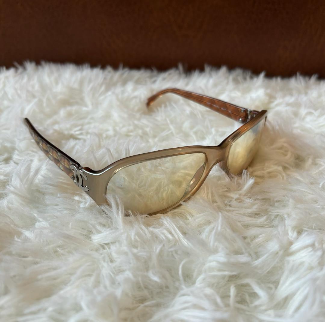 小物 Chanel Sunglasses