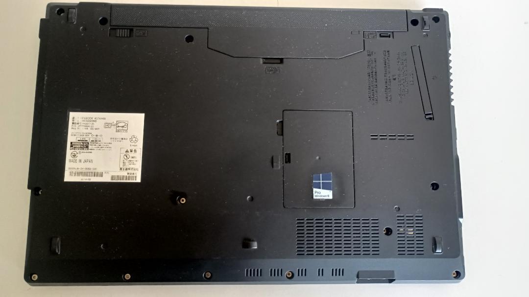 ノートパソコン FUJITSU Core i5 SSD128G メモリ 8G ⭐️ノートパソコンFUJITSU大画面 Core i5 SSD128Gメモリ8G