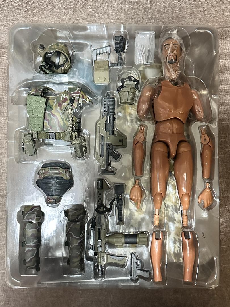 ホットトイズ エイリアン2U.S.C.M.植民地海兵隊+リプリー(6体セット) ホットトイズ エイリアン2U.S.C.M.植民地海兵隊+リプリー(6体セット)