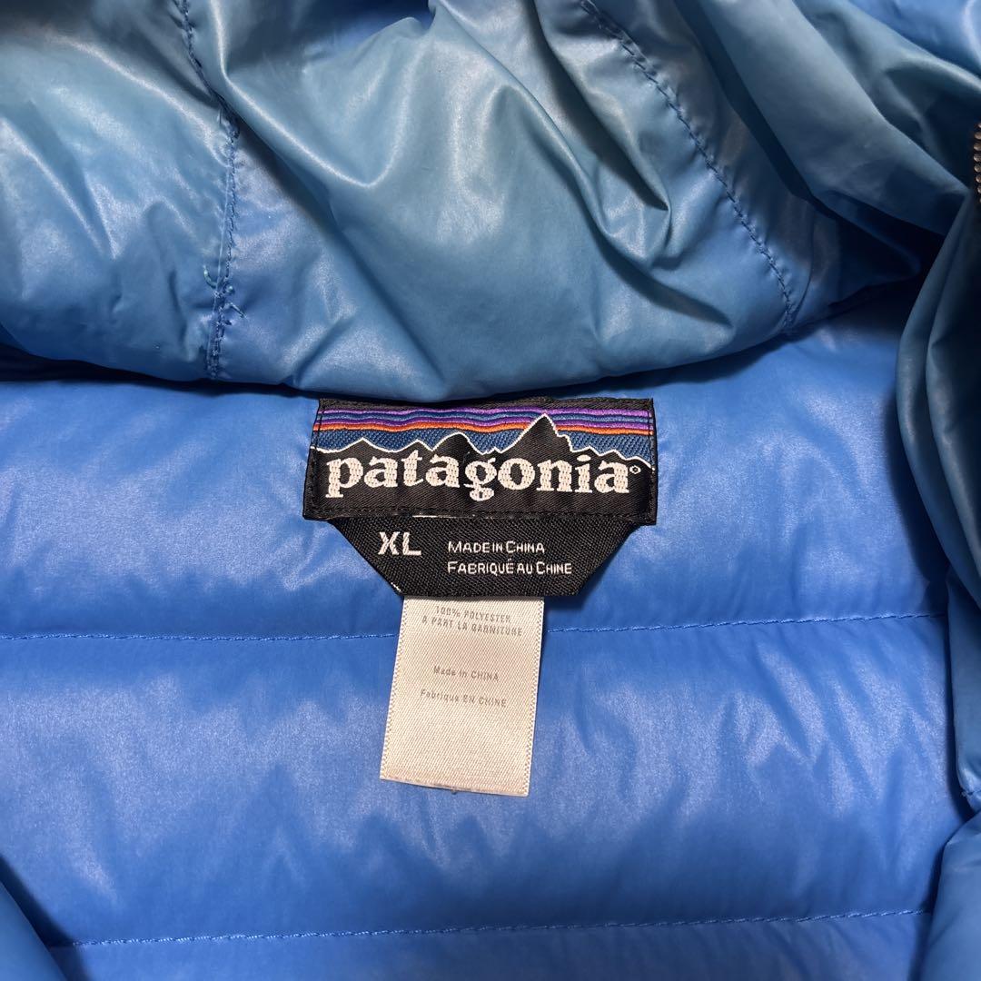 patagonia フード付きダウンジャケット XL 青安価