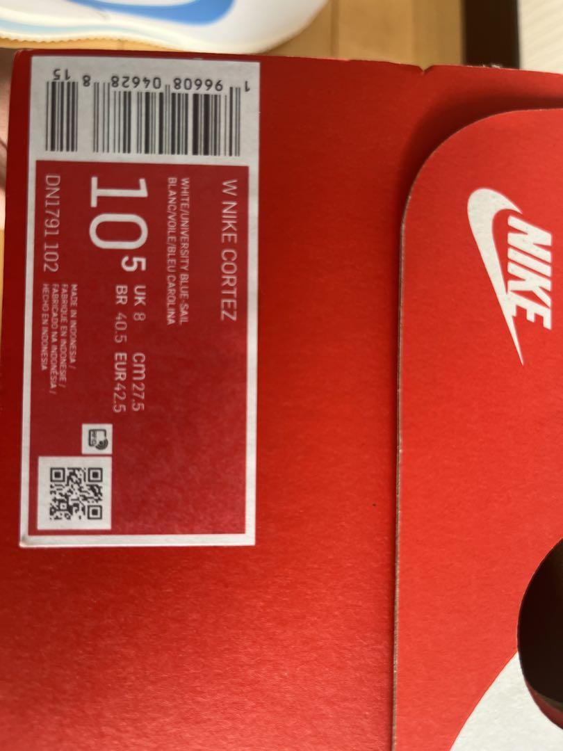 W Nike CORTEZ コルテッツ