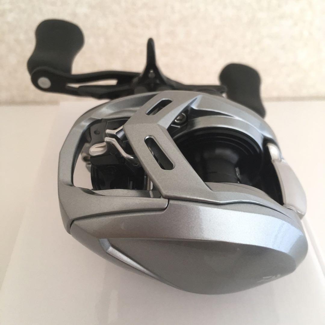 【新品未使用】ダイワ 21アルファス SV TW 800XH