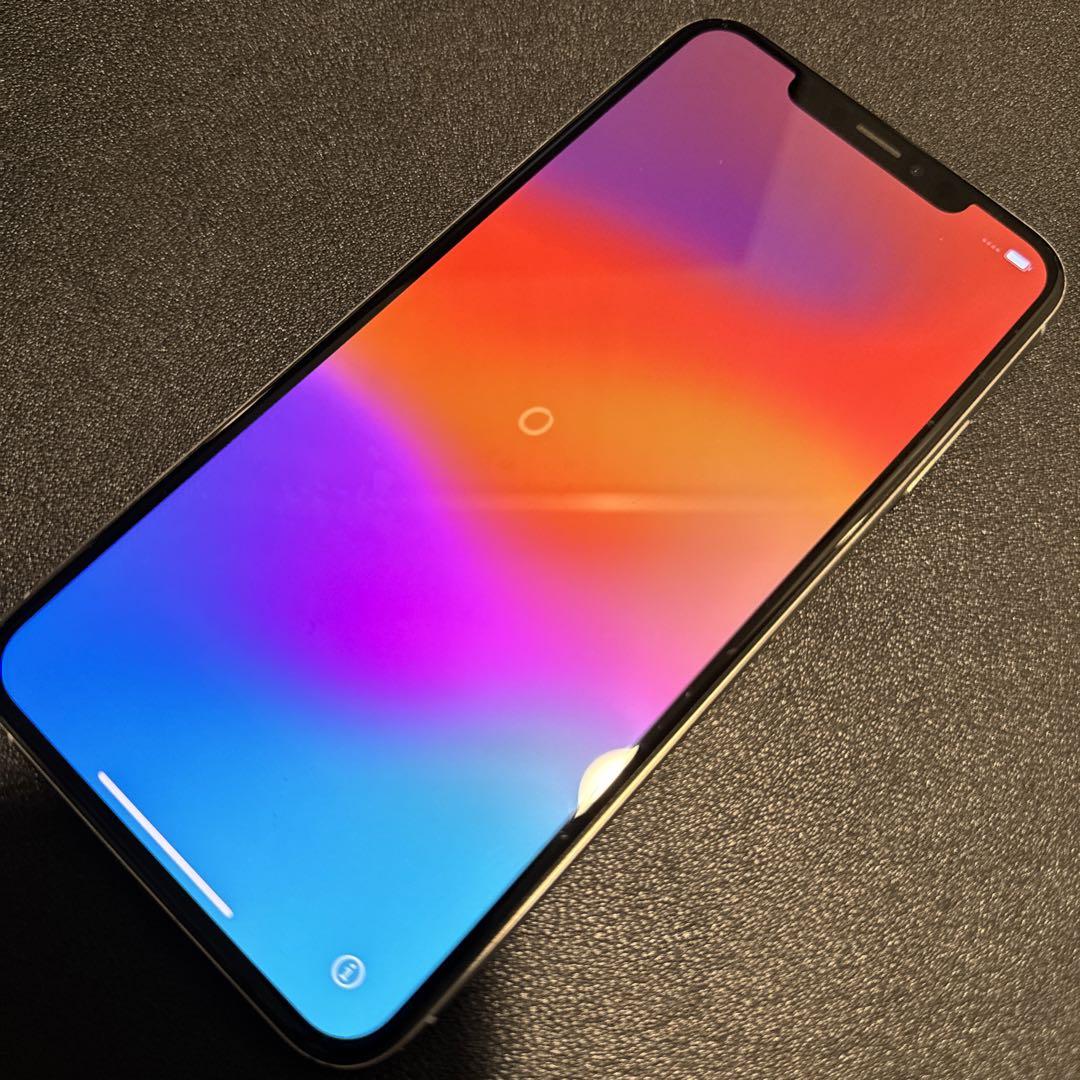 中古品iPhone Xs Max Silver 256GB SIMフリー Amazon | 【整備済み品】 Apple iPhone XS Max 256GB シルバー