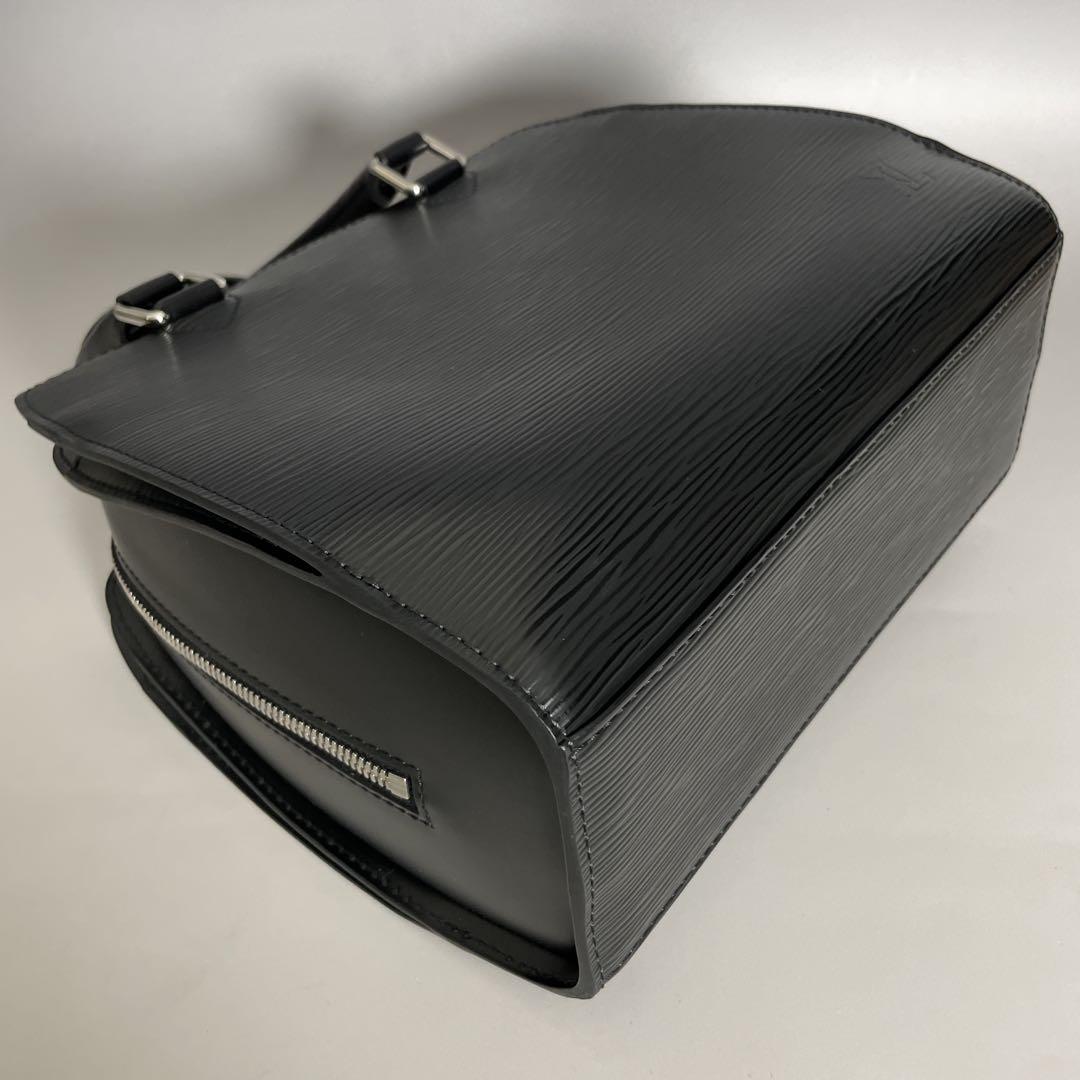 Louis Vuitton 極美品 SV金具 黒 エピ ポンヌフ ハンドバッグ