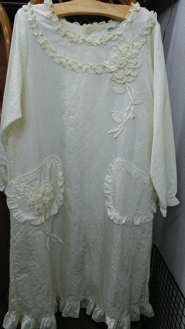 ベルパーチ ナイロン割烹着目立った傷や汚れなし