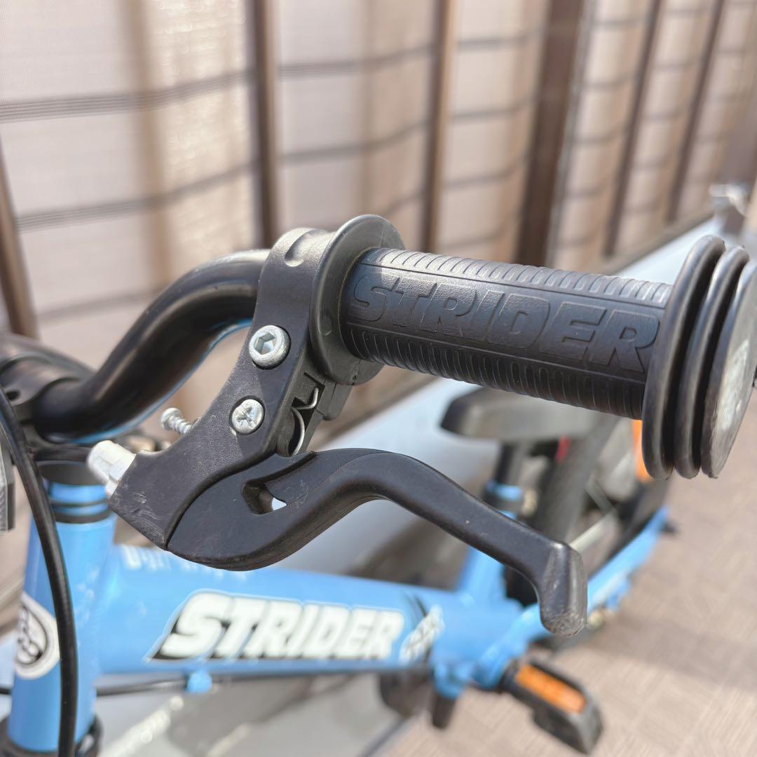 ストライダー　14x ブルー