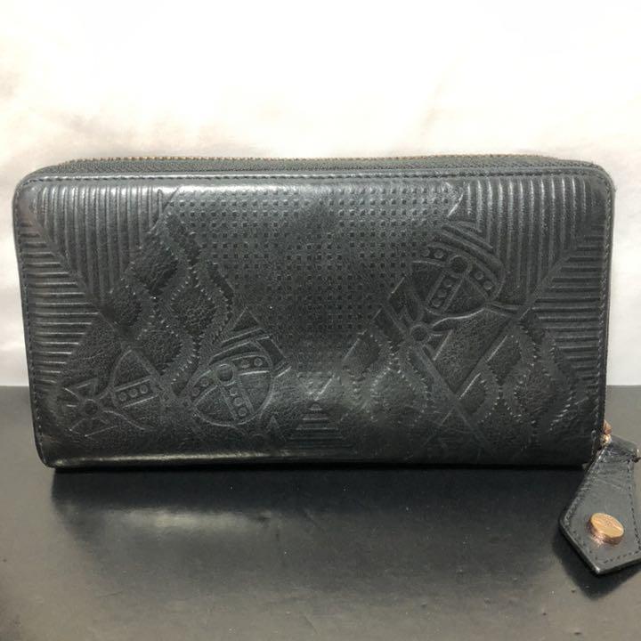 Vivienne Westwood ヴィヴィアン アングロマニア 長財布 型押し 人気商品・通販サイト Vivienne 型押し 長財布 アングロマニア Westwood 長財布