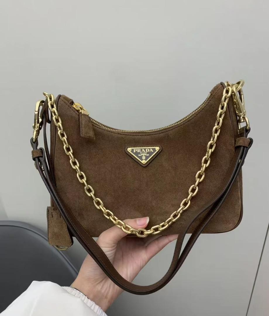 PRADA ブラウン スエード ショルダーバッグ