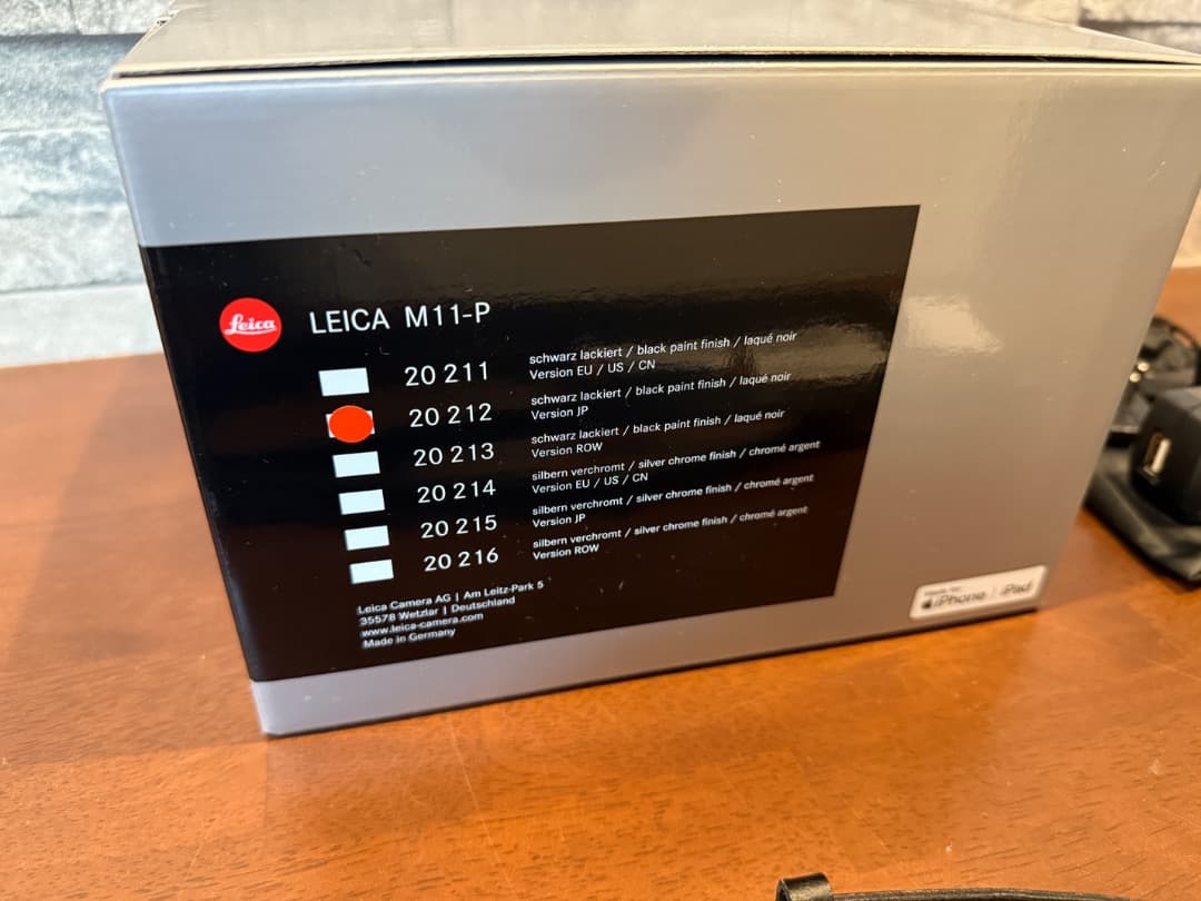 ［超美品］ライカ M11-P ブラックペイント　保証書・純正レザーストラップ付