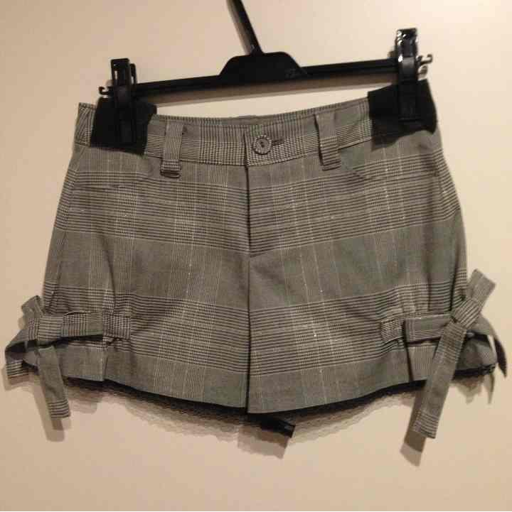 グレースコンチネンタル ショートパンツ