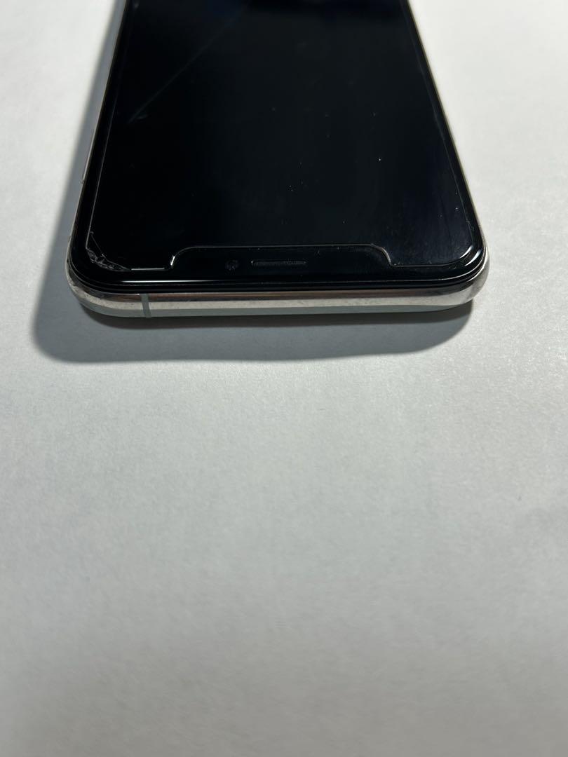 iPhoneXs シルバー 64GB SIMロックなし