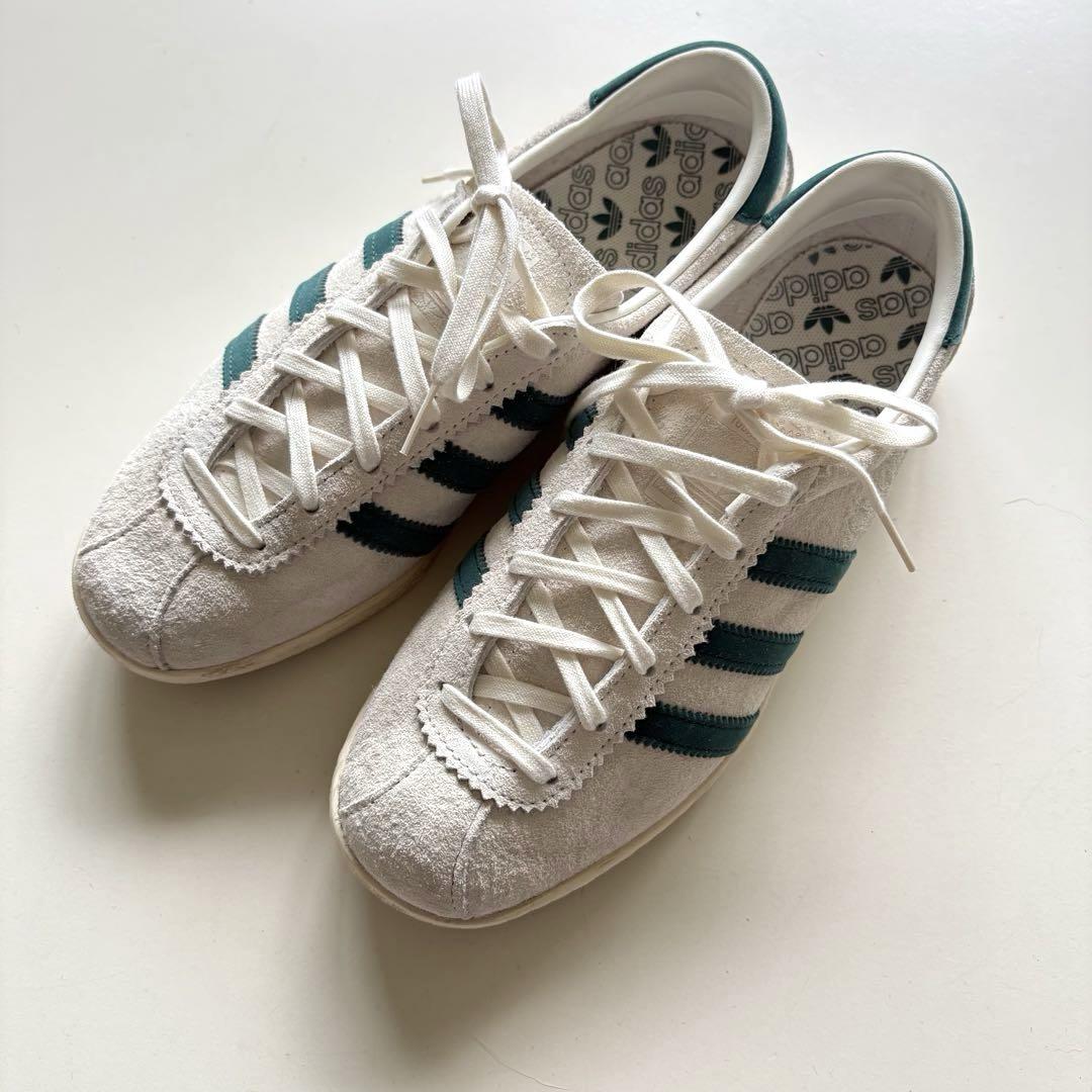 adidasオリジナルス TOBACCO オフホワイト×カレッジグリーン　24