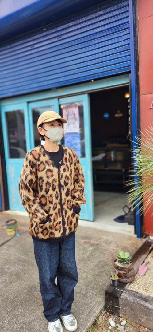 ヒョウ柄モヘア風カーディガン