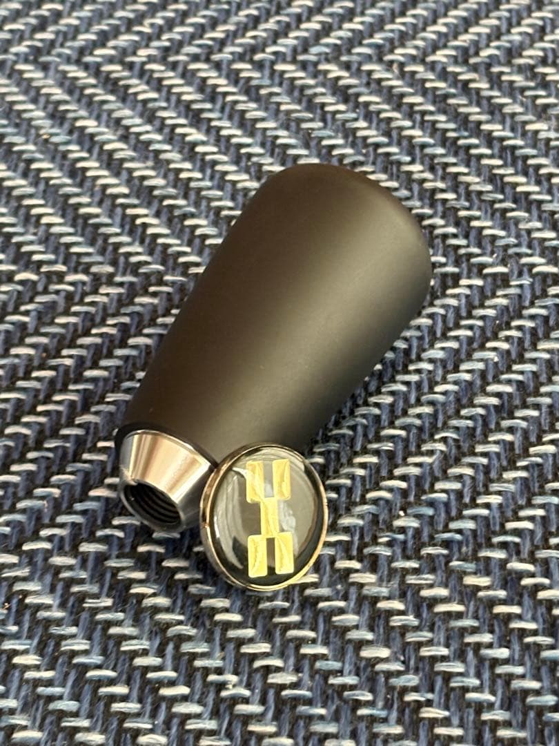 シフトノブ ジュラルミン製ブラックアルマイト仕上げ