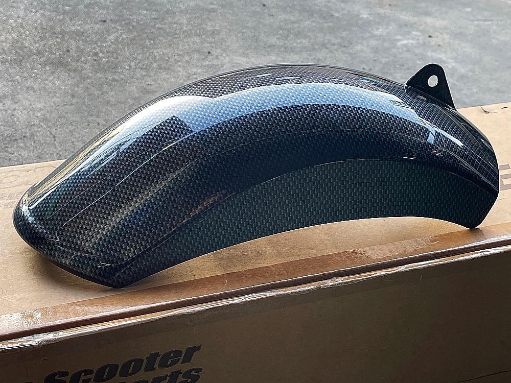 美品 ワイズギア インナーフェンダーカバー 4D9 マジェスティ SG20J