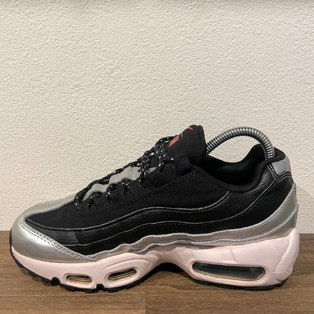 NIKE WMNS AIR MAX 95 SE 3M ナイキエアマックス95