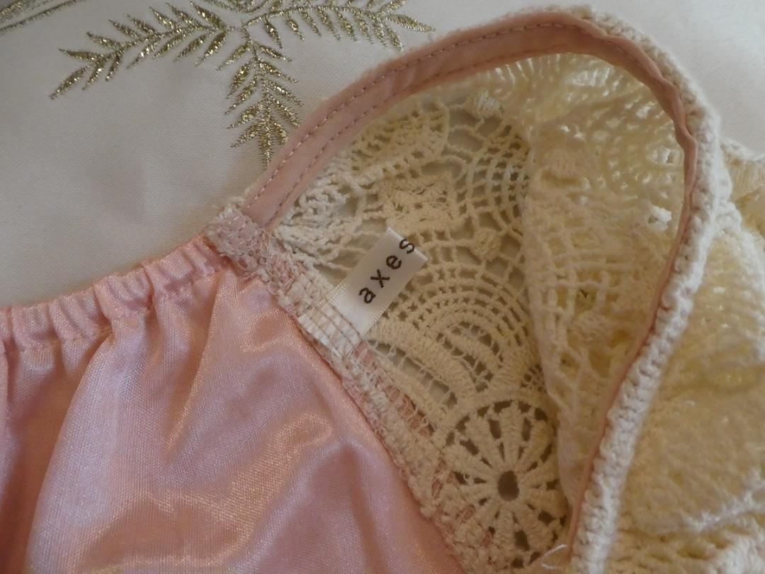 メルカリ便♡axes femme♡レース プリーツチュニック