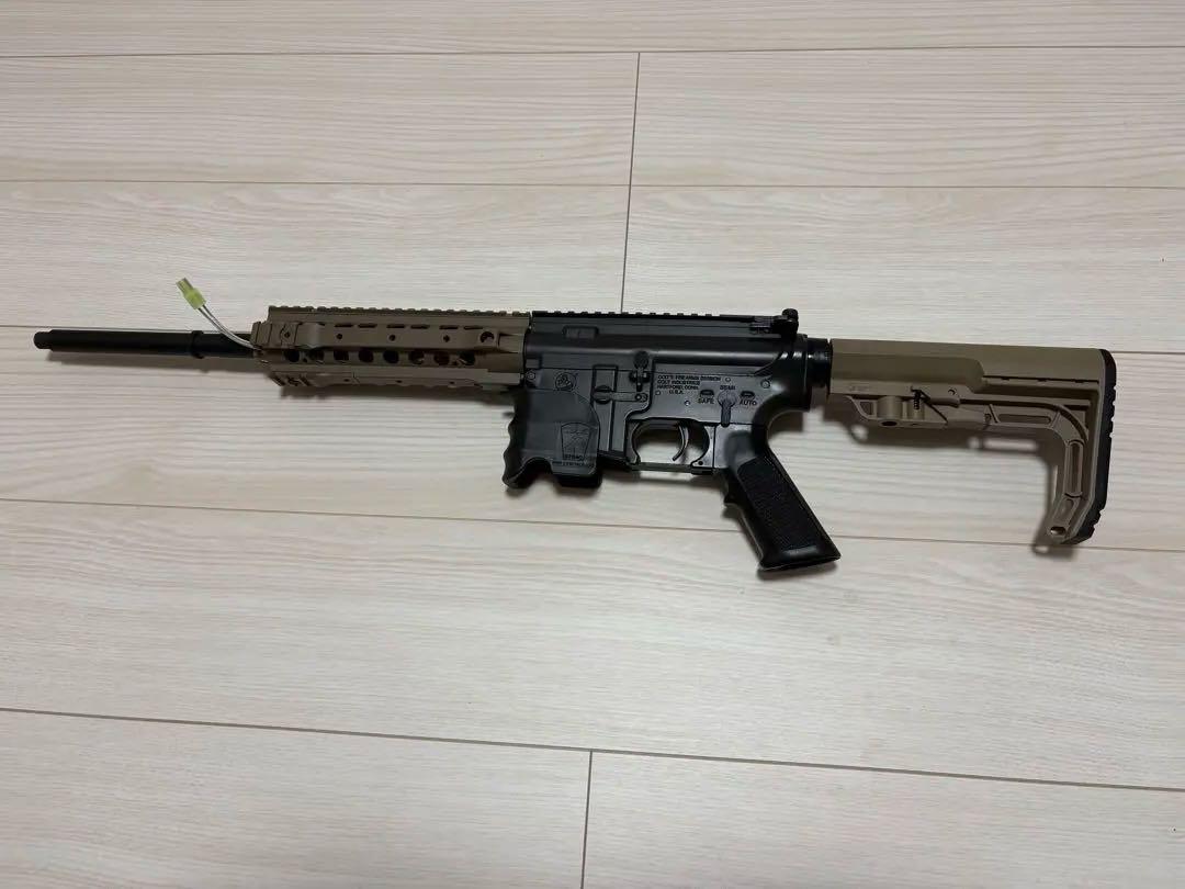 東京マルイ　スタンダード電動ガン　M4