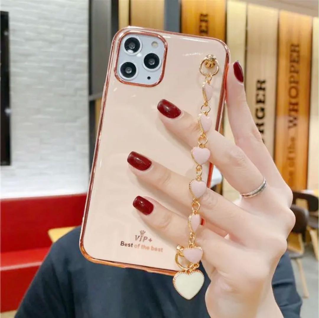 メルカリ ハートチェーン Iphoneケース 透明 ピンク 韓国 Iphone用ケース 1 0 中古や未使用のフリマ メルカリ ハートチェーン Iphoneケース 透明 ピンク 韓国 Iphone用ケース 1 0 中古や未使用のフリマ