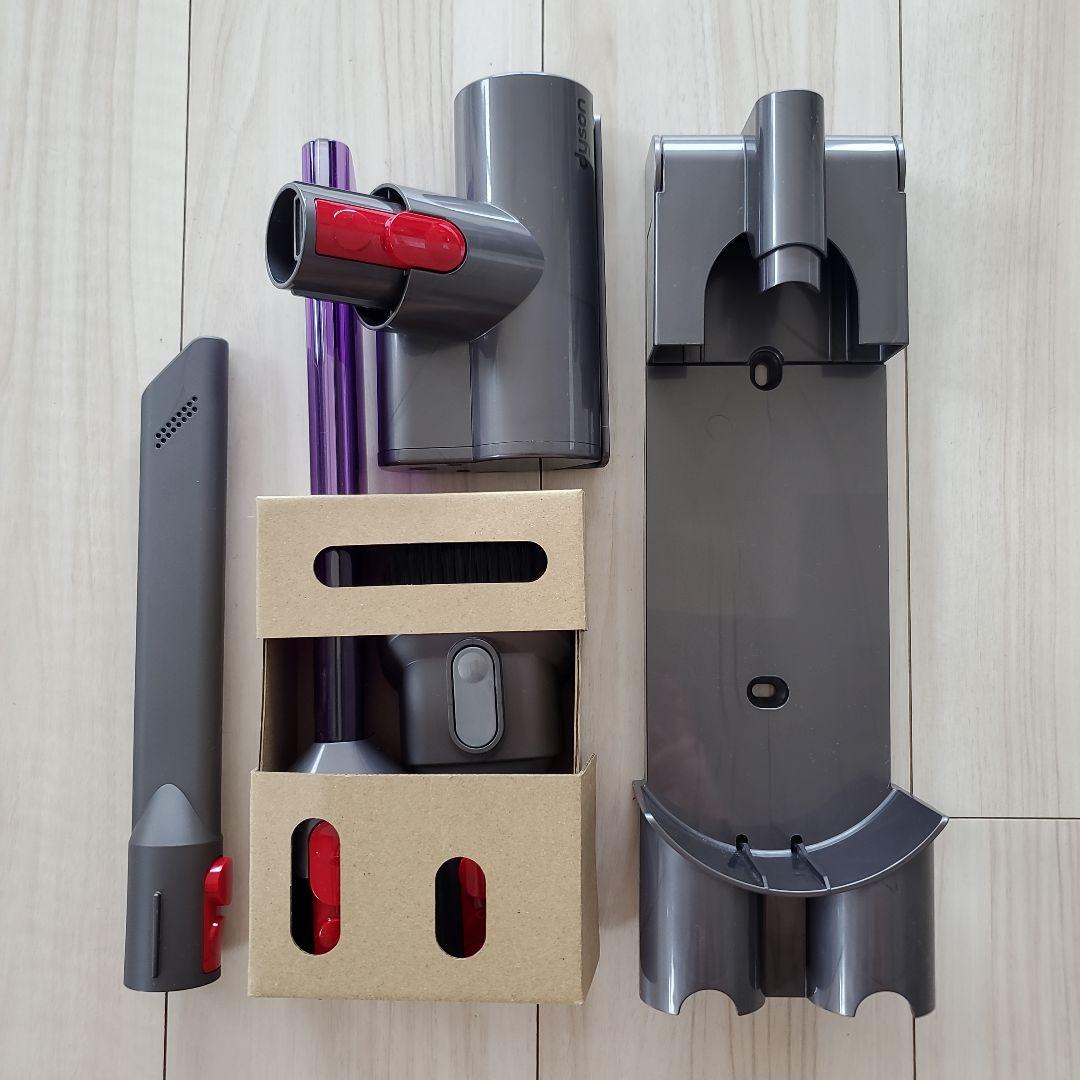コードレス掃除機 Dyson V8 Slim Fluffy 付属品 5点 - メルカリ