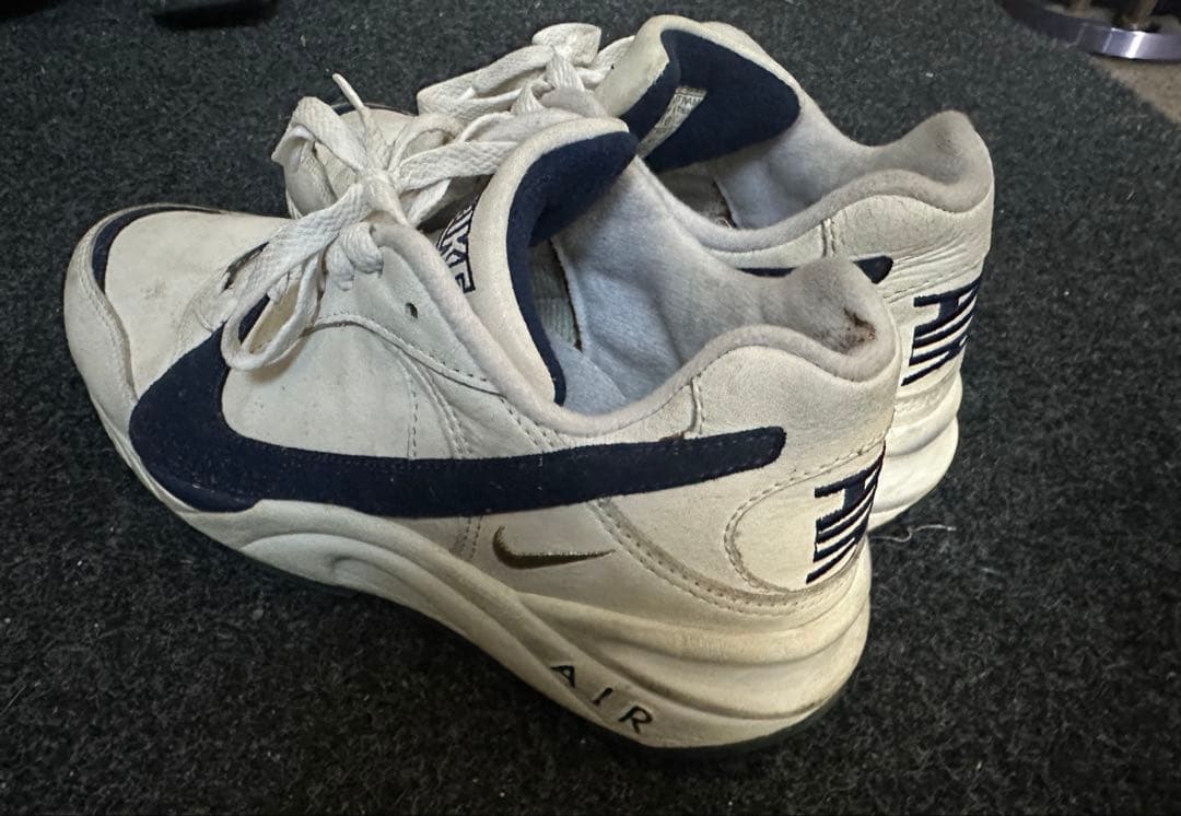 NIKE AIR グラッジ グランジ ホワイト ネイビー スニーカー 当時物 NIKE AIR グラッジ グランジ ホワイト ネイビー スニーカー 当時物