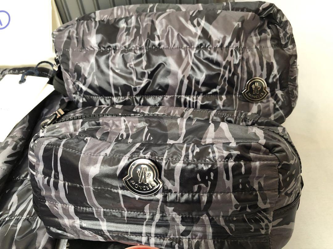 MONCLER モンクレール