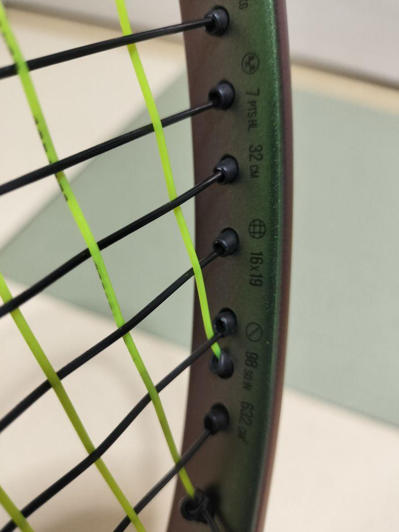 ブレード　Wilson　BLADE　v8　テニスラケット　美品