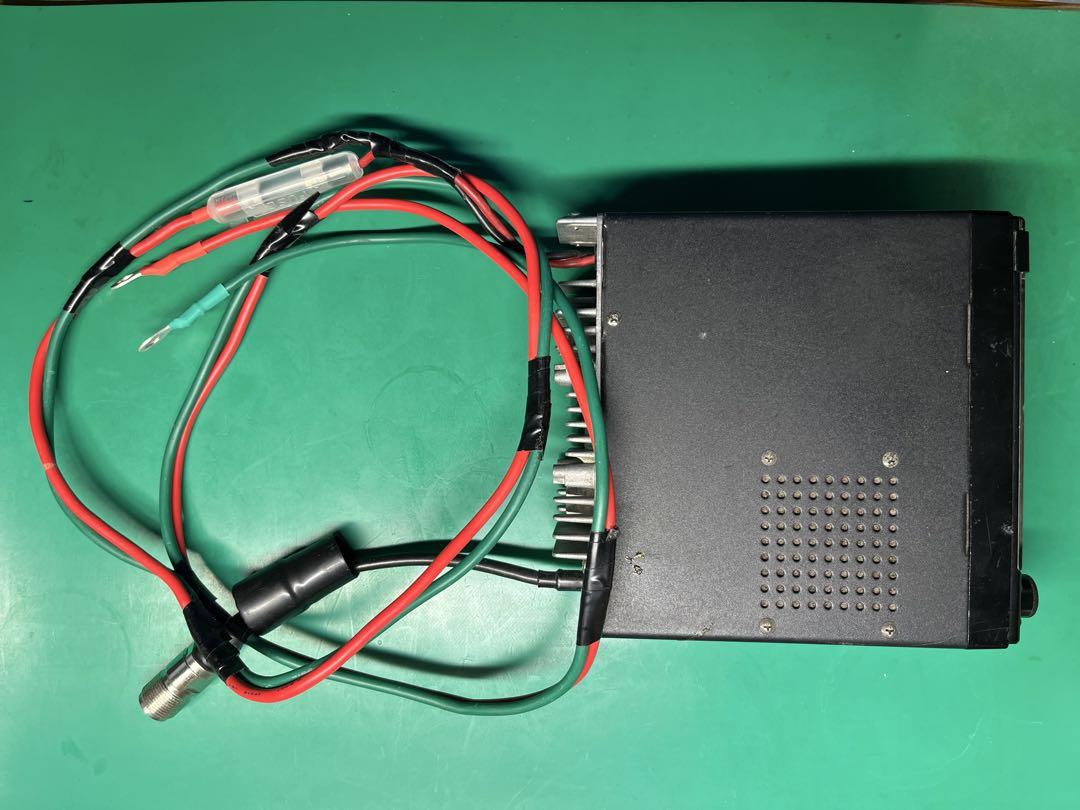 IC-2410 144/430MHz FMトランシーバー