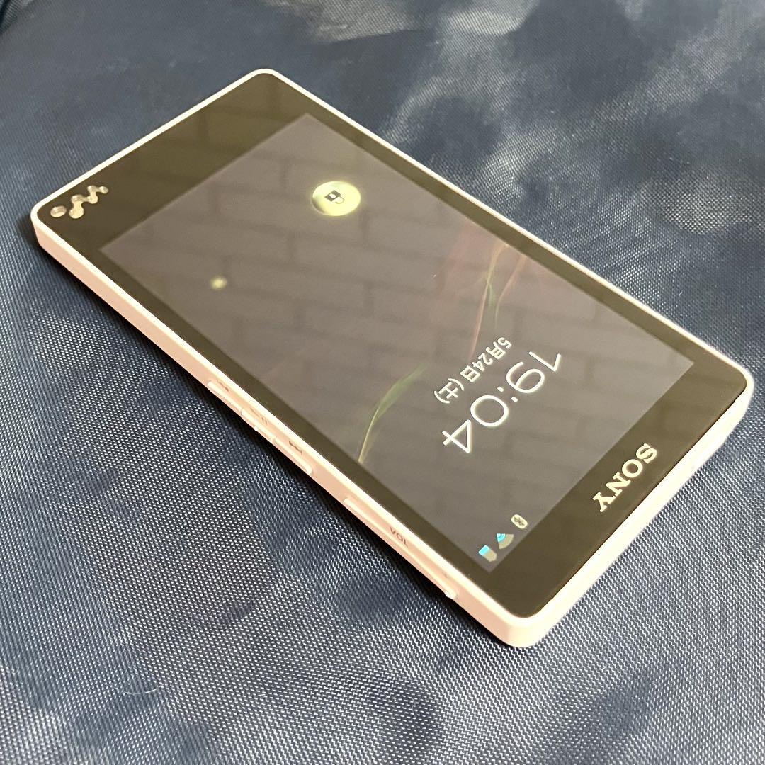 【未使用品】SONY ウォークマン　NW-F885 16GB しろ　5447
