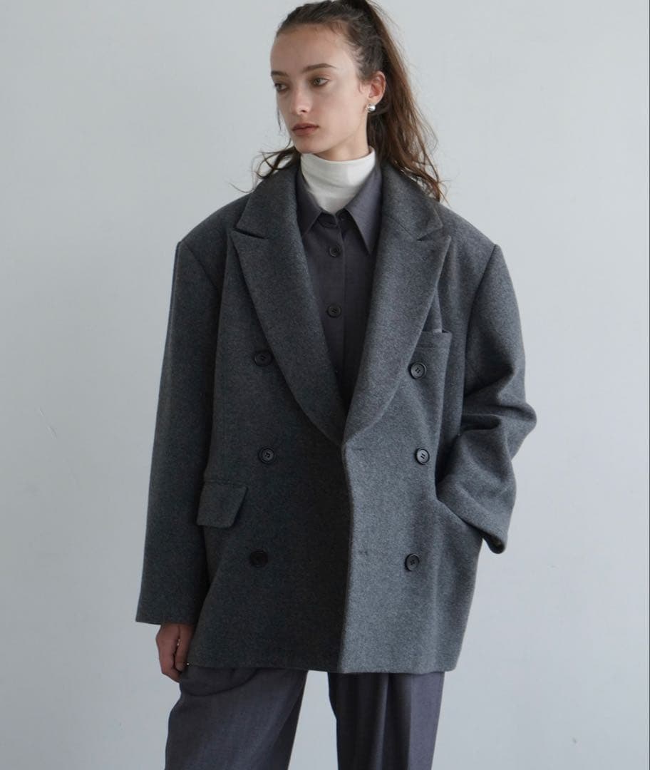 CLANE OVER SHOULDER PEAKED LAPEL COAT CLANE OVER SHOULDER PEAKED LAPEL COAT