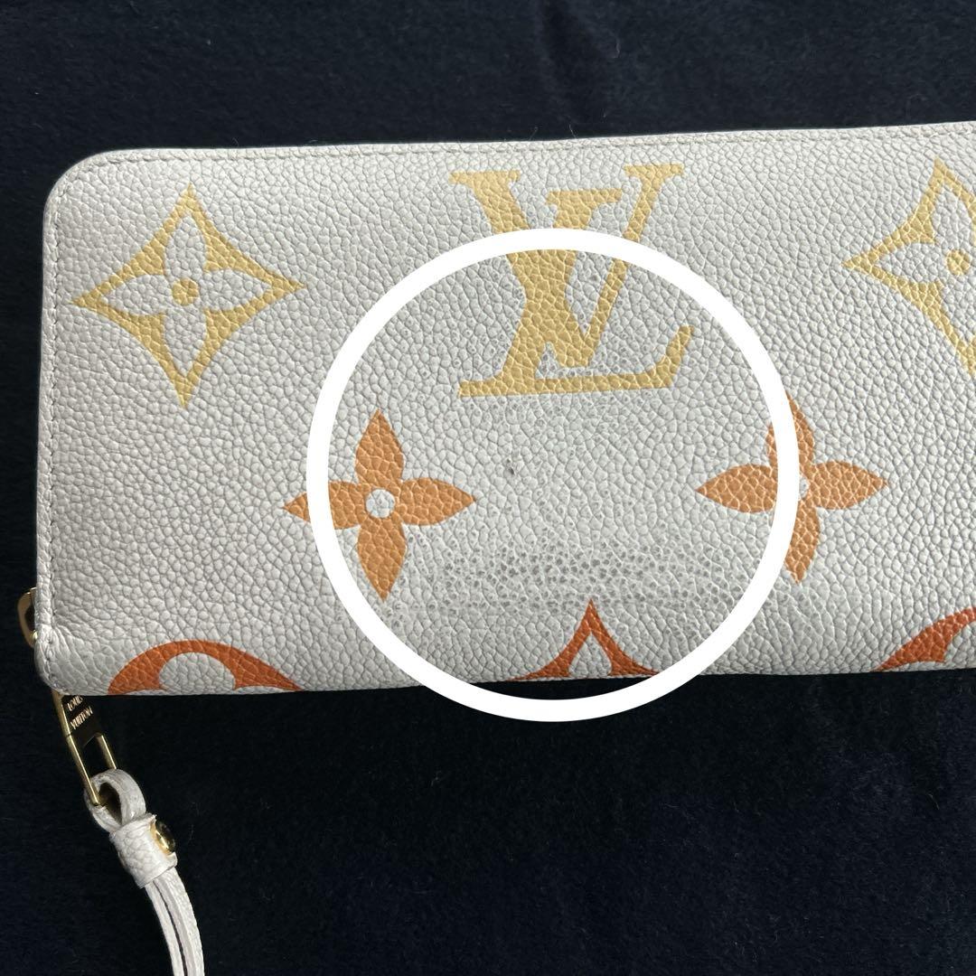 LOUIS VUITTON アンプラント　ジッピー　ウオレット