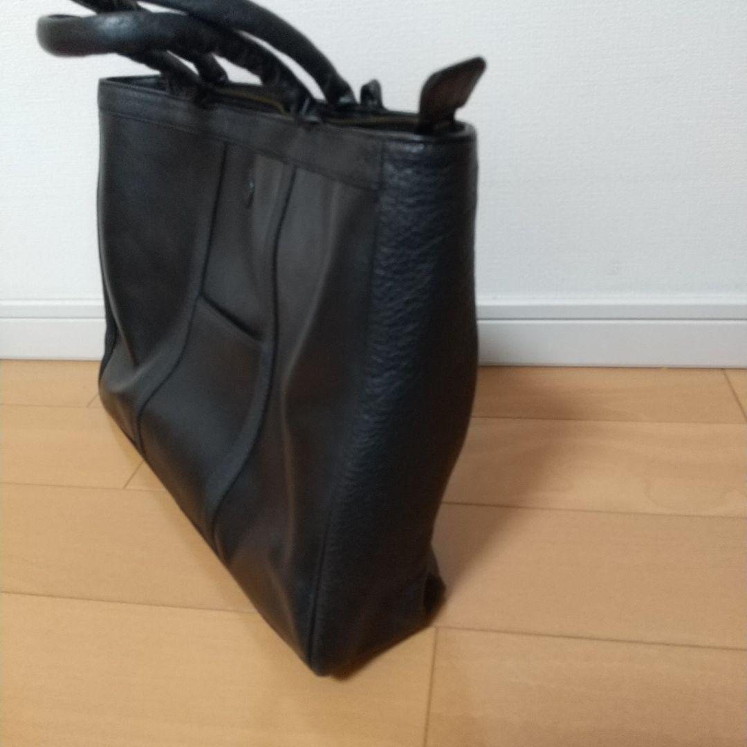 某メーカー IBIZA、トートバッグ、レザー、黒 - メルカリ バッグ