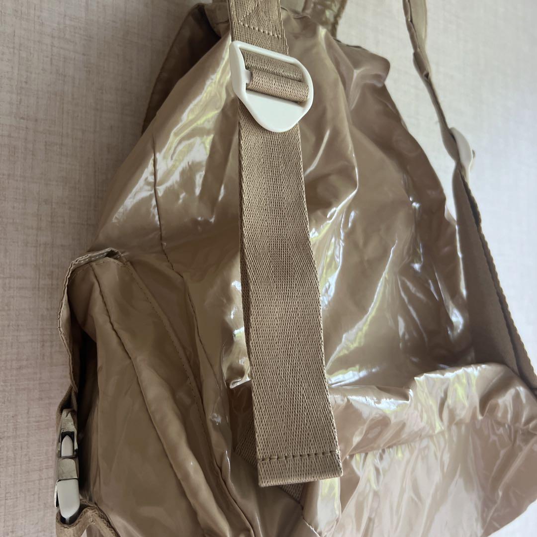 LeSportsac レスポートサック エナメル リュック