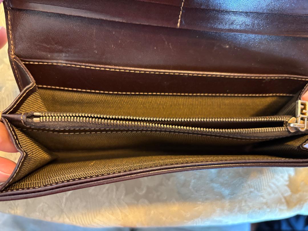 フェンディ 長財布