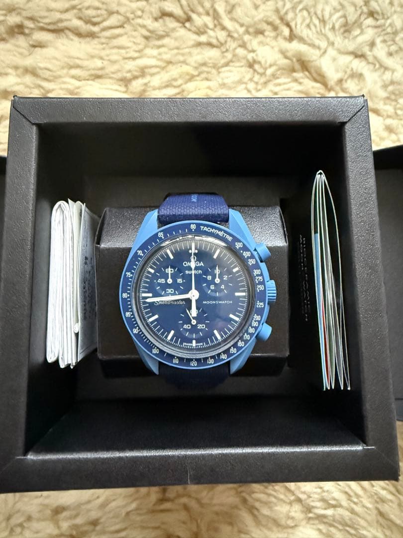 Moonwatch MISSION TO NEPTUNE SO33N100swatch