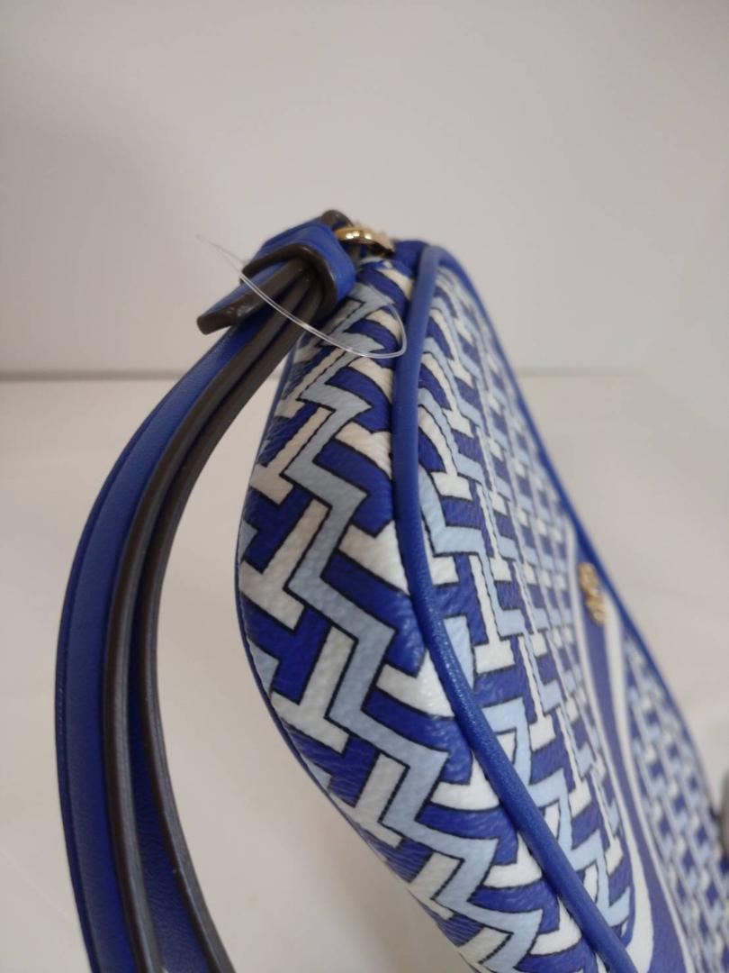 超歓迎好評 新品未使用 TORY BURCH トリーバーチ ポーチ qZ73t-m49423245023 大人気在庫