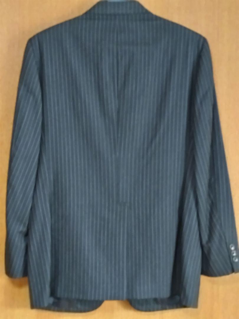 【美品】J-pressダークグレー ストライプ ビジネススーツ