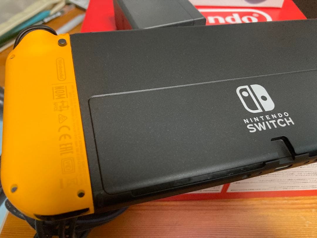 Nintendo Switch 有機ELモデル プロコン Nintendo Switch 有機ELモデル プロコン