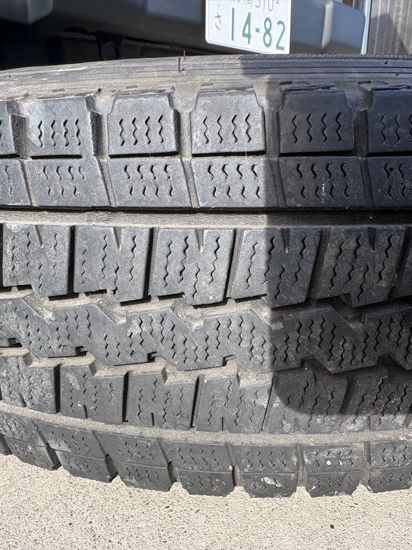 ハイエース純正ホイールウィンターMAX195/80R15107/105LLT‼️ ハイエース純正ホイールウィンターMAX195/80R15107/105LLT‼️