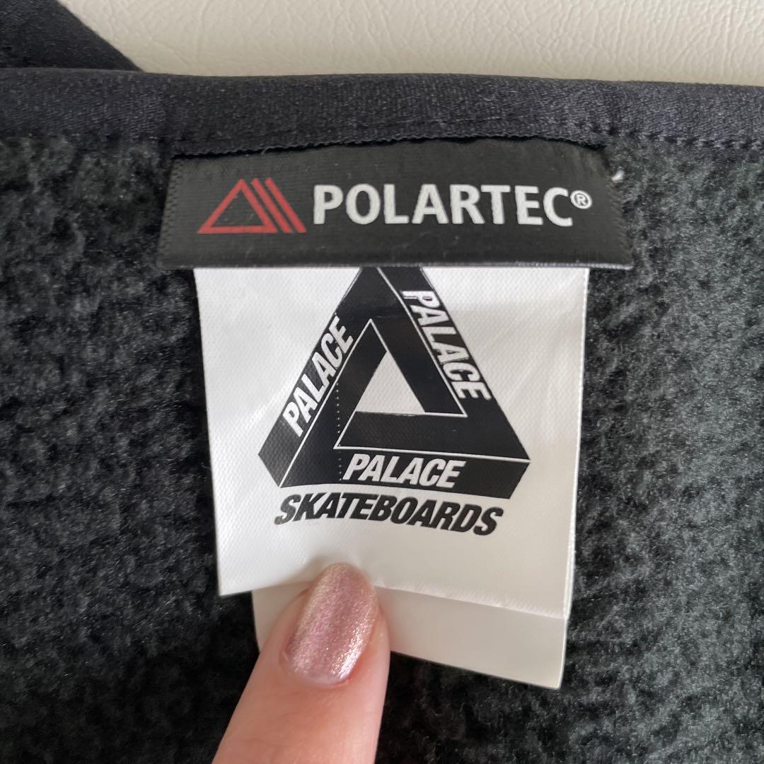 美品 PALACE マフラー 黒 フリース/ナイロン