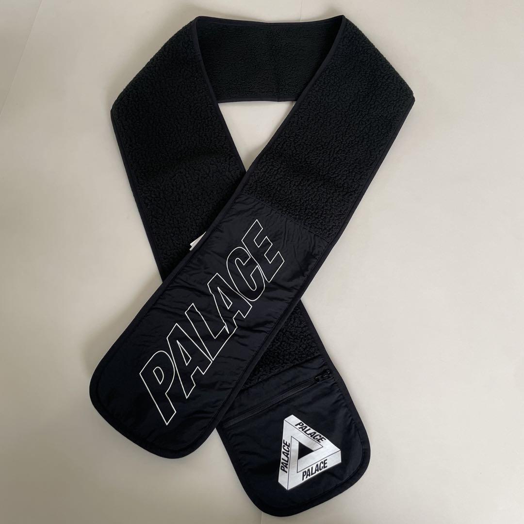 美品 PALACE マフラー 黒 フリース/ナイロン