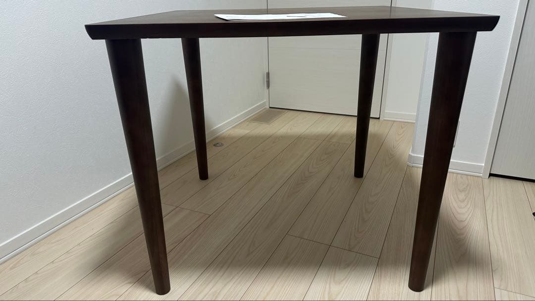 カリモク ダイニングテーブル800 モカブラウン色カリモク家具 MARWIL-DEMENAGEMENTS_CH