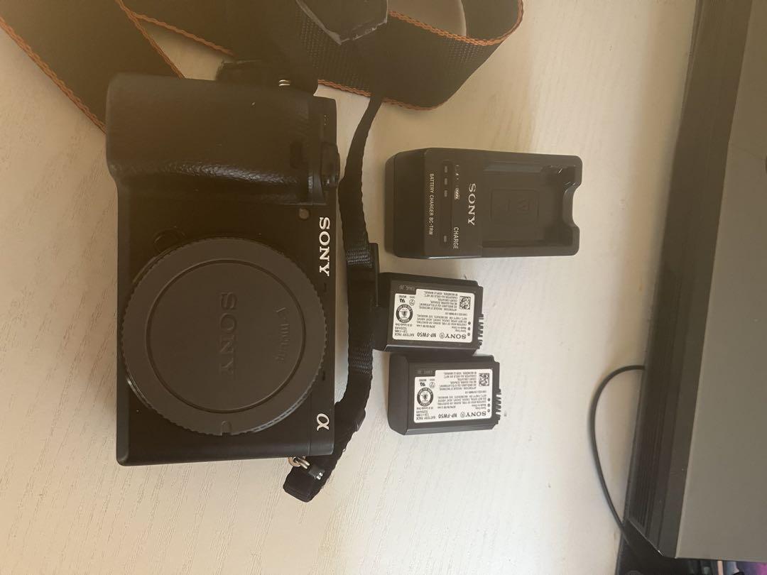 最終値下げSony α6400 ミラーレスカメラ バッテリー2個充電器付 α6400の予備バッテリーのおすすめ＆長持ちさせるコツ | digi-cam.net