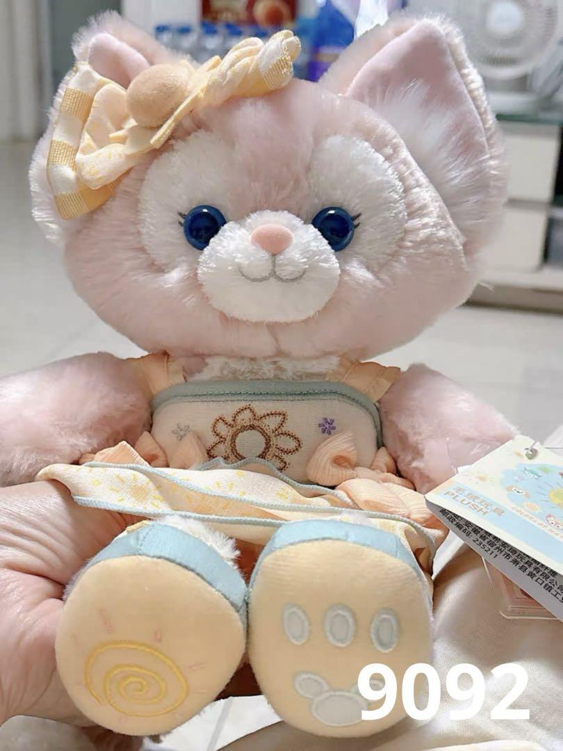 お顔厳選　上海ディズニー　虹　カラフル　リーナベル　ぬいぐるみss0085