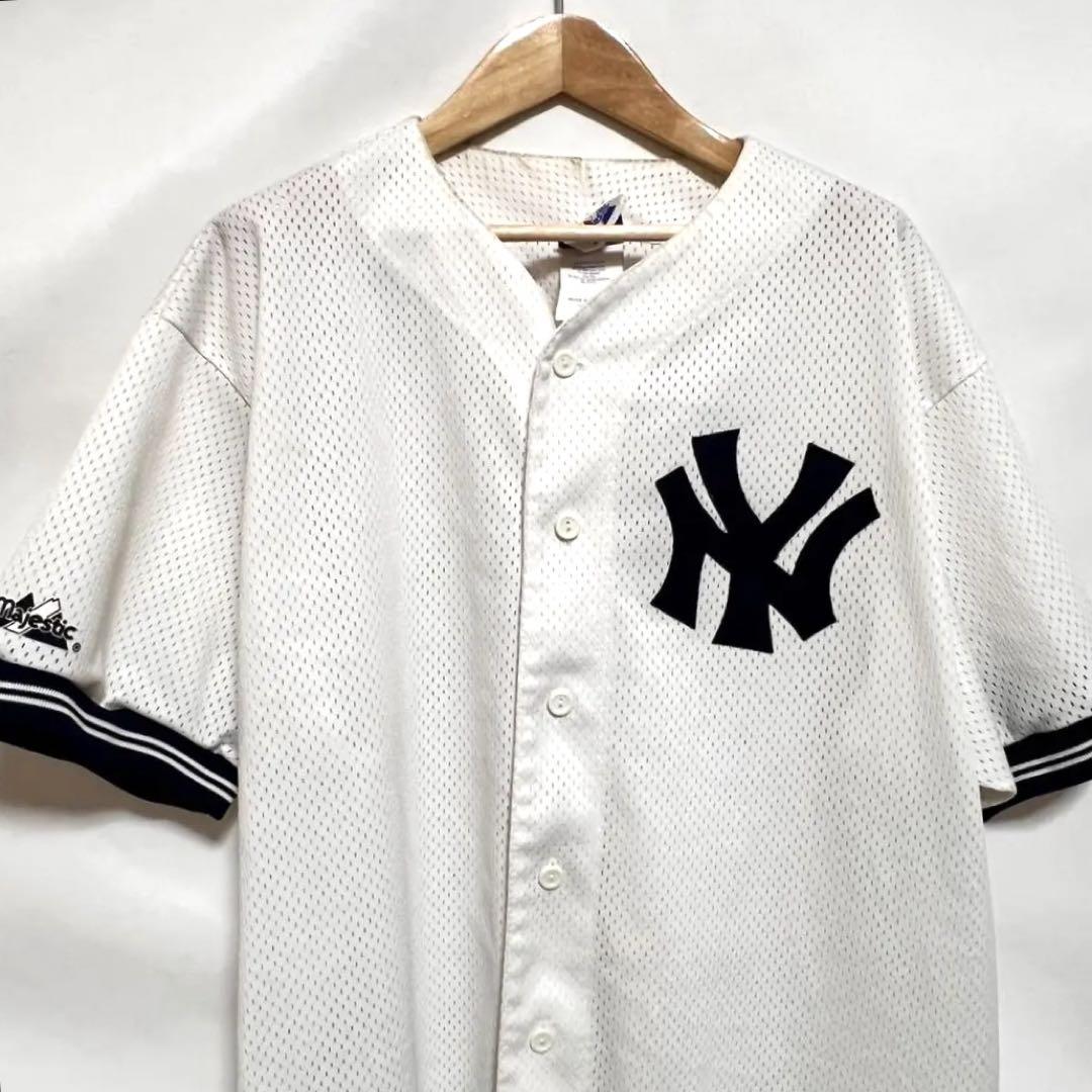 MLB YANKEESニューヨーク・ヤンキース ゲームシャツ ベースボールシャツ